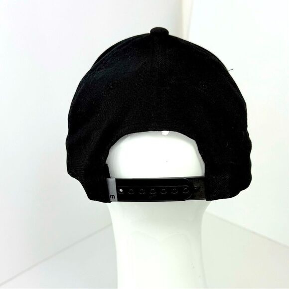 Travis Matthew Wisconsin Black 110 Flexfit SnapBack Ball Cap With Front Patch - Picture 7 of 11